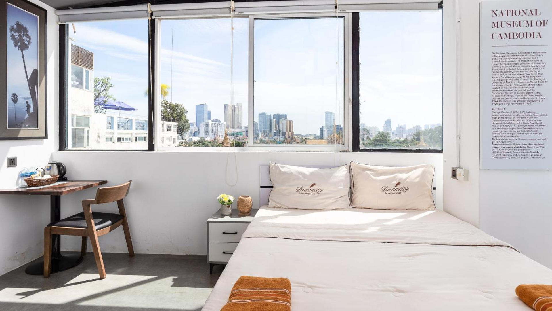 Sky Hotel Central Phnom Penh - Rooms & Apartments Dış mekan fotoğraf