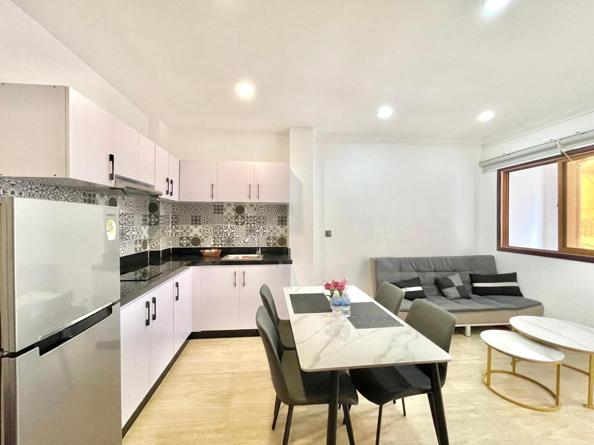 Sky Hotel Central Phnom Penh - Rooms & Apartments Dış mekan fotoğraf