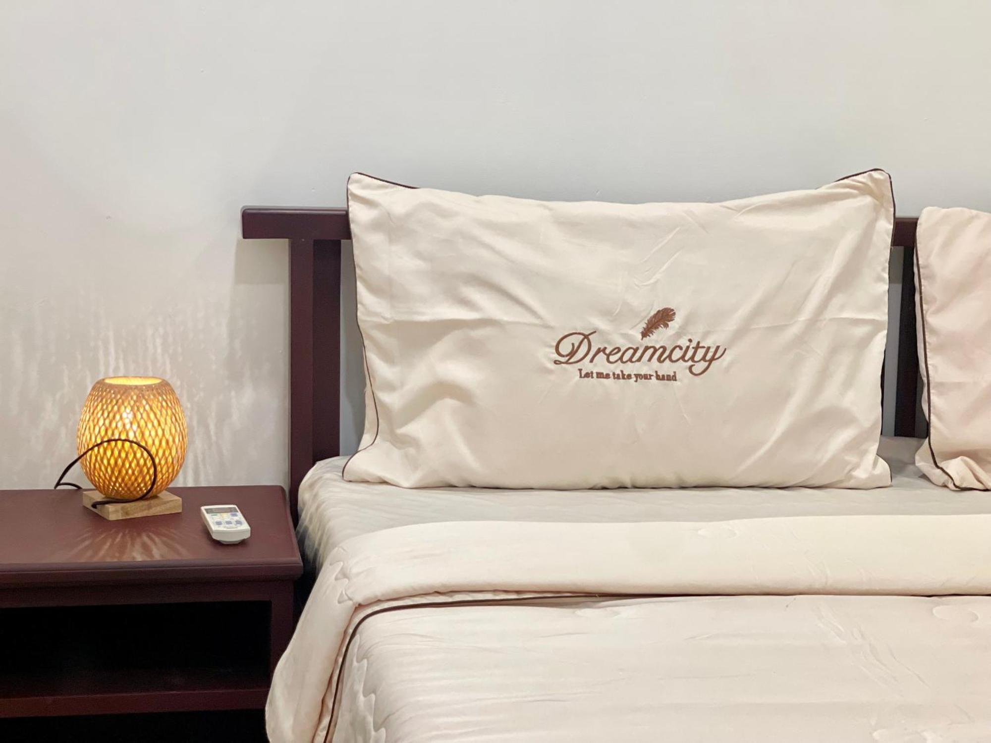 Sky Hotel Central Phnom Penh - Rooms & Apartments Dış mekan fotoğraf